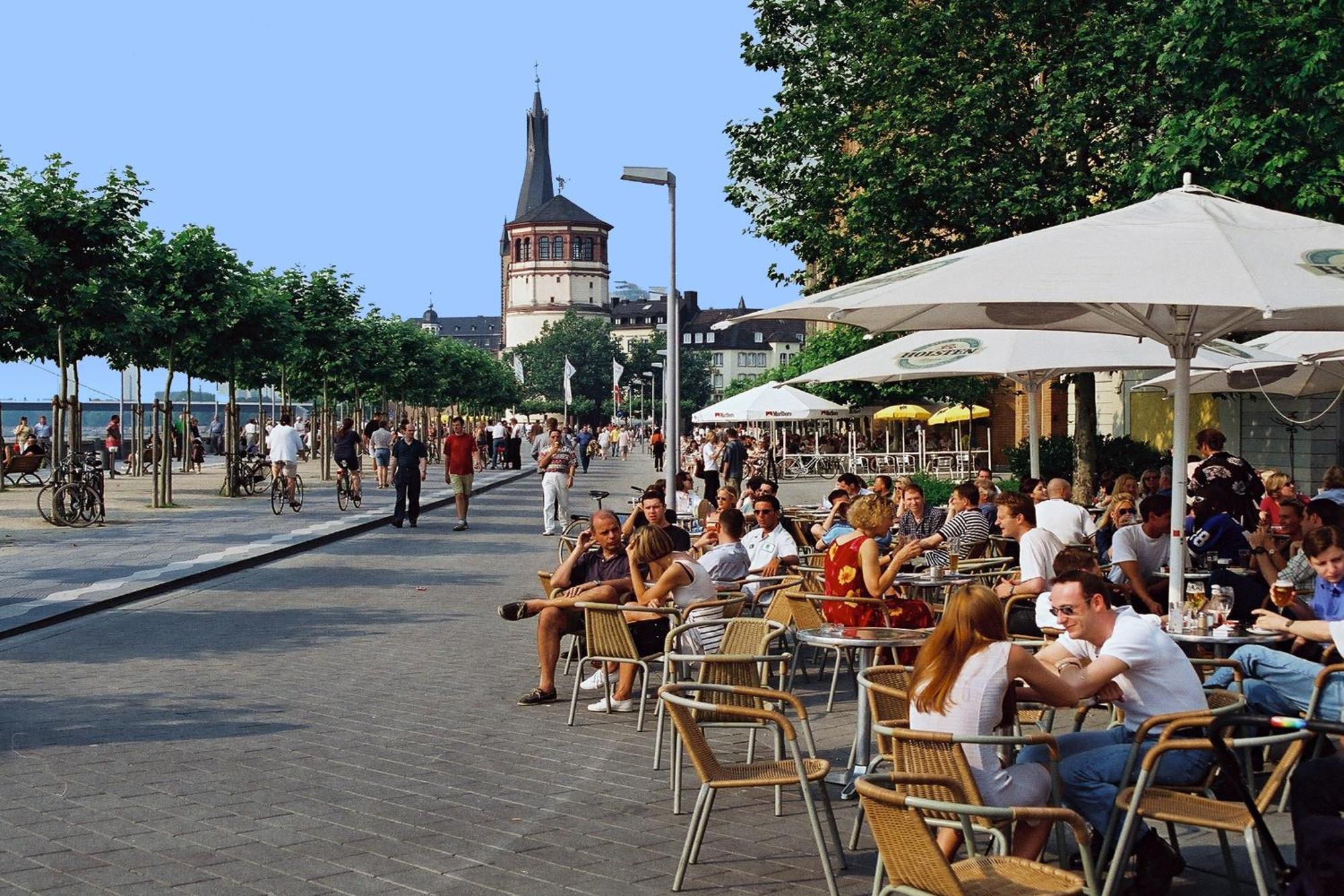 Hotel National Duesseldorf Bagian luar foto