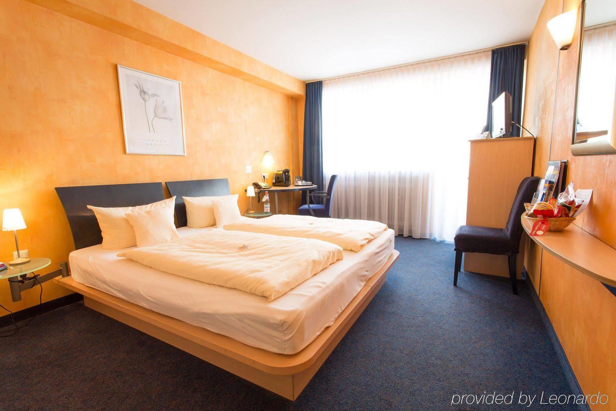 Hotel National Duesseldorf Bagian luar foto